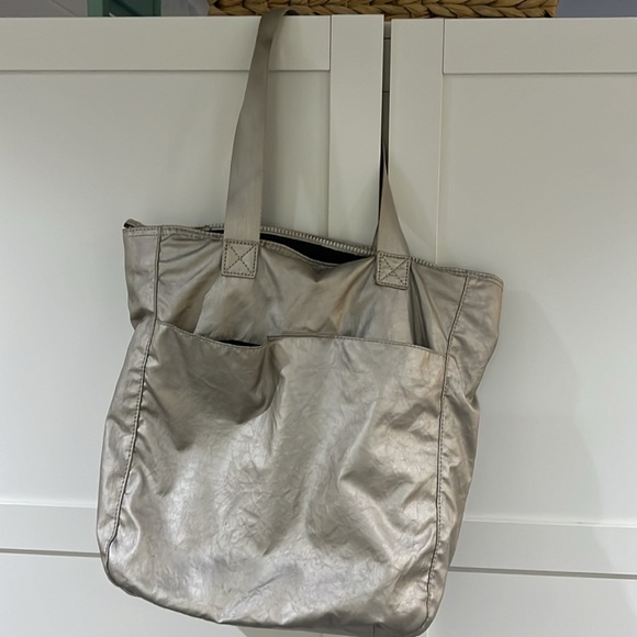Juicy couture Retro Silver metallic shoulder bag - Picture 7 of 8